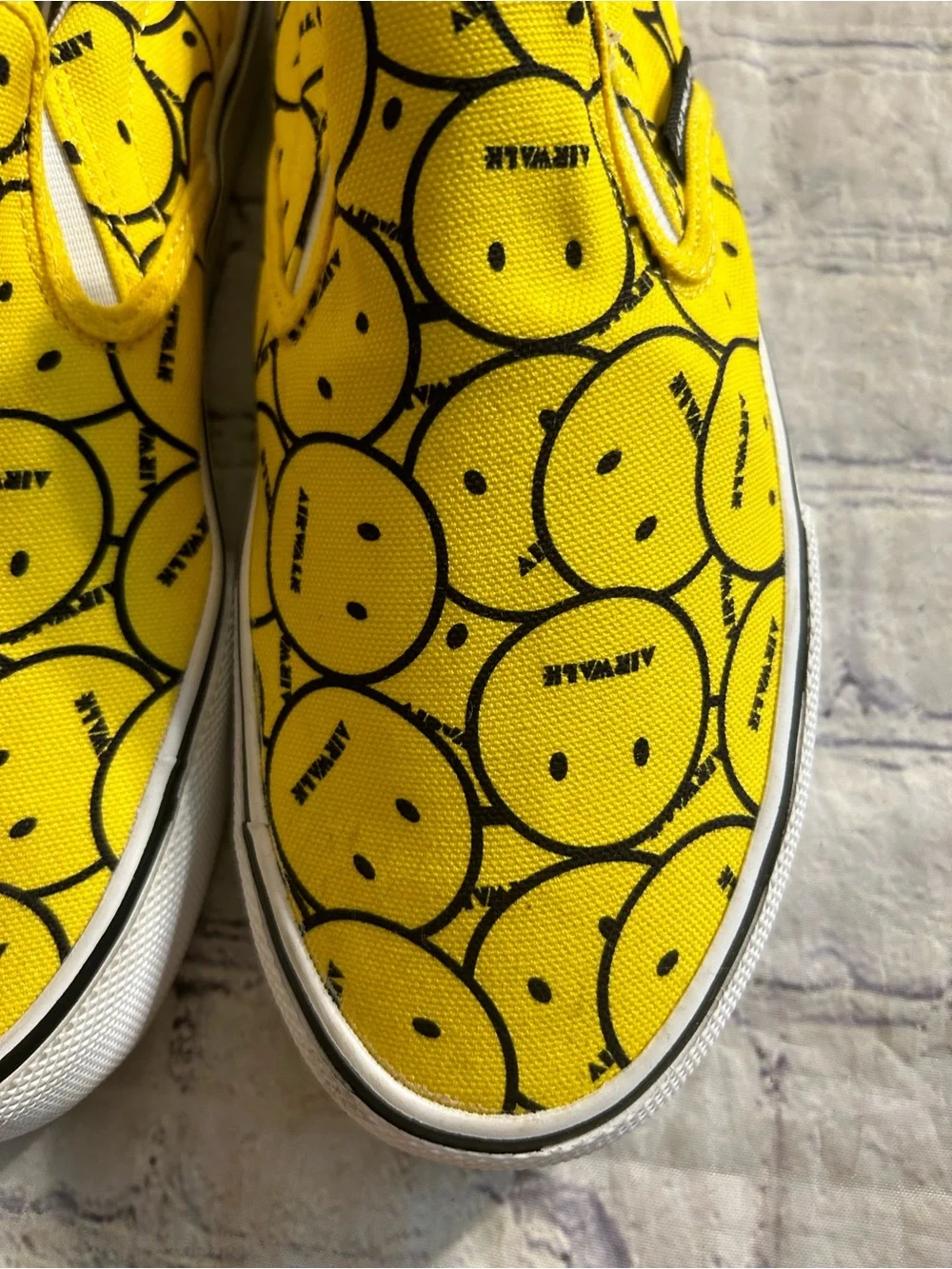 Airwalk smiley faces